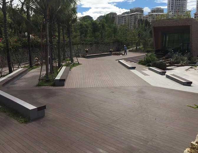塑木地板價格與品牌影響力有關系嗎?進口還是國內(nèi)的更好?